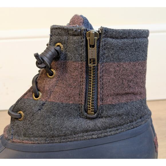 Sperry Topsider Saltwater Varsity Duck Boot 8.5 Navy Wine Stripe Wool Rubber - Picture 8 of 12